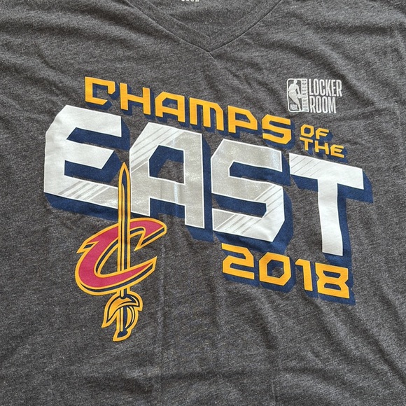 Women’s 2018 Cleveland Cavaliers Shirt - Picture 3 of 3